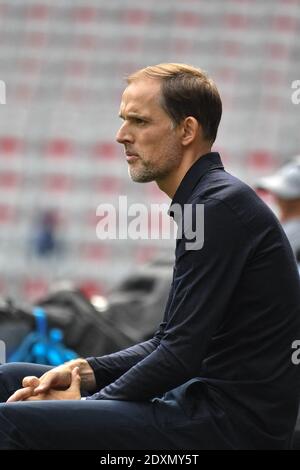 Datei Foto - Fußball - Thomas Tuchel während der OGC Nice vs Paris Saint Germain - Ligue 1 Ubereat in Nizza, Frankreich, am 20. September 2020. - der Trainer des Pariser Clubs PSG Thomas Tuchel wurde am Donnerstag, den 24. Dezember, entlassen. Der Vertrag des Pariser Reisebusses sollte im Juni 2021 in sechs Monaten enden. Foto von Lionel Urman/ABACAPRESS/Alamy Live News Stockfoto