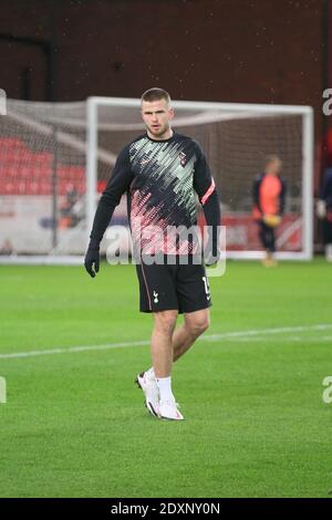 STOKE ON TRENT, ENGLAND. MITTWOCH, 23. DEZEMBER. Eric Dier von Tottenham Hotspur erwärmt sich vor dem Carabao Cup Quarter Final Match zwischen Stoke City und Tottenham Hotspur im Britannia Stadium, Stoke-on-Trent am Mittwoch, den 23. Dezember 2020. (Quelle: Simon Newbury, Mi News) Stockfoto