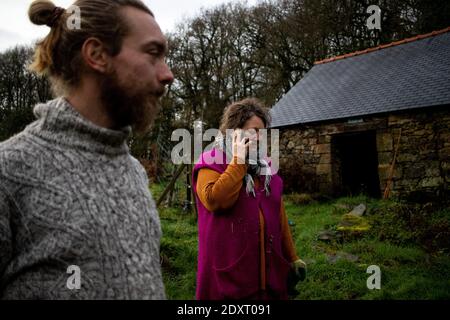 FRA - OASIS KERLANIC UN hiver au coeur d'une communauté en Centre Bretagne qui vie en autosuffisance alimentaire et énergétique. Stockfoto