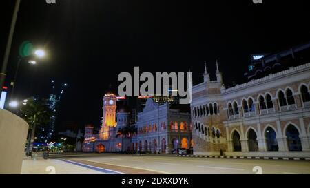 KUALA LUMPUR, MALAYSIA, 25. Dezember 2020 - das ikonische Sultan Abdul Samad Gebäude in Dataran Merdeka ist einer der wichtigsten touristischen Attr der Stadt Stockfoto