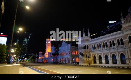 KUALA LUMPUR, MALAYSIA, 25. Dezember 2020 - das ikonische Sultan Abdul Samad Gebäude in Dataran Merdeka ist einer der wichtigsten touristischen Attr der Stadt Stockfoto