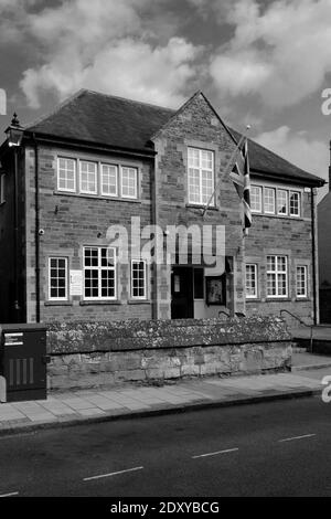 Sommeransicht des Rathauses von Uppingham, Rutland, England, Großbritannien Stockfoto