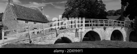 Das 13. Jahrhundert, Stein gebaut Packhorse Bridge, Medbourne Dorf, Leicestershire County, England, Großbritannien Stockfoto