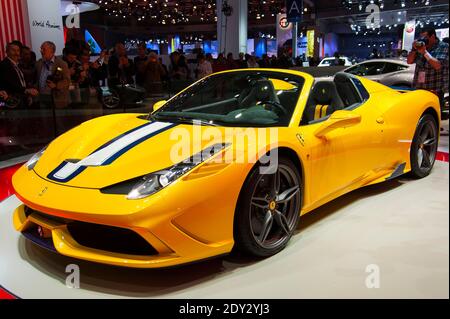 Der neue Ferrari 458 Speciale A während des Pressetag des Pariser Automobilsalon, bekannt als Mondial de l'Automobile in Paris, Frankreich, am 2. Oktober 2014. Foto von Nicolas Genin/ABACAPRESS.COM Stockfoto