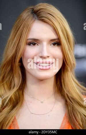 Bella Thorne besucht am 6. Oktober 2014 die Premiere von Disneys Alexander und der schreckliche, schreckliche, kein guter, sehr schlechter Tag im El Capitan Theater in Los Angeles, CA, USA. Foto von Lionel Hahn/ABACAPRESS.COM Stockfoto