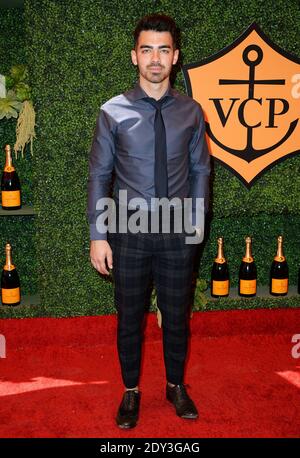 Joe Jonas nimmt am 11. Oktober 2014 im will Rogers State Historic Park in Pacific Palisades, CA, USA, an der Fifth-Annual Veuve Clicquot Polo Classic Teil. Foto von Lionel Hahn/ABACAPRESS.COM Stockfoto