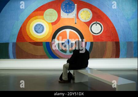 Ausstellungs-Retrospektive von Sonia Delaunay während des Pressetag im Museum of Modern Art in Paris, Frankreich am 3. November 2014. Diese Ausstellung wird am 15. April 2015 im Tate Modern Museum in London gezeigt. Foto Thierry Orban/ABACAPRESS.COM Stockfoto