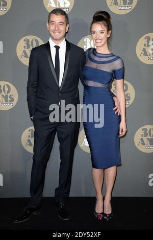 Charlotte Le Bon und Ali Baddou bei der Canal Plus 30-jährigen Party im Palais de Tokyo in Paris, Frankreich am 4. November 2014. Foto von Nicolas Briquet/ABACAPRESS.COM Stockfoto
