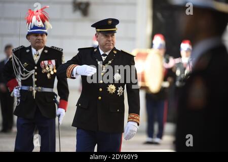 File photo : Prinz Albert II. Von Monaco bei einer Zeremonie im Ehrenhof des Grimaldi-Palastes zur Feier des Nationaltages 2014 in Monaco am 19. November 2014. Foto-Pool von Pascal Le Segretain/ABACAPRESS.COM Stockfoto