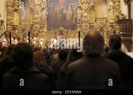 Braga, Portugal - 1. April 2010: Nächtliche religiöse Feier am Ende der berühmten Ecce Homo Prozession auf der Woche der Leidenschaft, die re statt Stockfoto