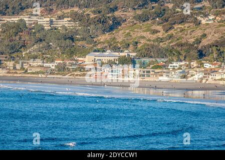 Küstenlandschaft an einem Winternachmittag. La Jolla, Kalifornien, USA. Blick auf La Jolla Shores Beach. Stockfoto