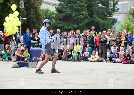 Wien, Österreich. September 15, 2011. Buskers Festival Wien am Karlsplatz Stockfoto