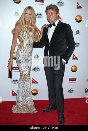 Elle Macpherson und Richard Wilkins kommen zur G'Day USA Los Angeles Black Tie Gala 2013 im JW Marriott in L.A. an LIVE in Los Angeles, CA, USA am 12. Januar 2013. Foto von Baxter/ABACAPRESS.COM Stockfoto