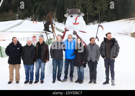 Jurymitglieder (L-R) Pitof, Marc Caro, Nicolas Boukhrief, Pascal Laugier, Christophe Lambert (Präsident), Marina De Van, Xavier Gens und Xavier Palud posieren bei einer Fotoschau während des 20. Fantastic'Arts Film Festival in Gerardmer, Frankreich am 31. Januar 2013. Foto von Jerome Domine/ABACAPRESS.COM Stockfoto