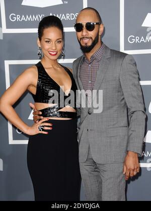 Alicia Keys und Swizz Beatz kommen am 10. Februar 2013 bei den 55. Jährlichen GRAMMY Awards im Staples Center in Los Angeles, CA, USA, an. Foto von Lionel Hahn/ABACAPRESS.COM Stockfoto