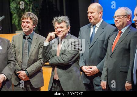 Der Präsident der französischen Union unabhängiger Demokraten (UDI) Jean-Louis Borloo nahm an einem Treffen in Annecy, Frankreich, am 28. Februar 2013 zur Gründung der UDI-Partei in Haute-Savoie Teil. Foto von Gilles Bertrand/ABACAPRESS.COM Stockfoto