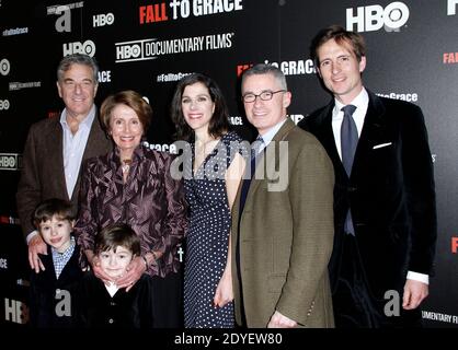 Paul Pelosi, Nancy Pelosi, Alexandra Pelosi, Jim McGreevey und Michiel Vos besuchen am 21. März 2013 die HBO Documentary Premiere im One Time Warner Center in New York City, NY, USA. Foto von Donna ward/ABACAPRESS.COM Stockfoto