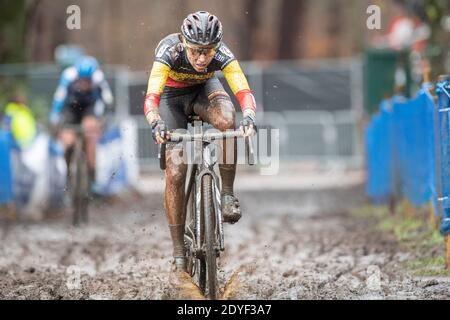 HERENTALS, BELGIEN - DEZEMBER 23: Sanne Cant aus Belgien während des Women Elite Cyclocross Herentals Crosst am 23. Dezember 2020 hier Stockfoto