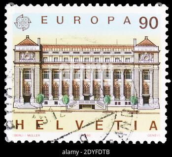 MOSKAU, RUSSLAND - 25. MAI 2019: Briefmarke gedruckt in der Schweiz zeigt CEPT - Postämter, Serie, um 1990 Stockfoto