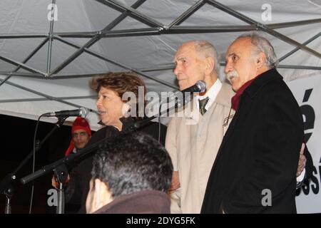 Stephane Hessel, Leila Shahid, Michel Warschawski : Manifestation à Paris Suite à l'nterdiction de la conférence avec Stéphane Hessel à l'ENS Stockfoto