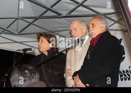 Stephane Hessel, Leila Shahid, Michel Warschawski : Manifestation à Paris Suite à l'nterdiction de la conférence avec Stéphane Hessel à l'ENS Stockfoto