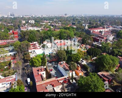 Historisches Zentrum der Villa Coyoacan Luftaufnahme in Mexiko-Stadt CDMX, Mexiko. Stockfoto