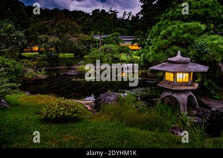 Japanische Architektur und Design in Sanyoso Ryokan, Izunokuni, Japan Stockfoto