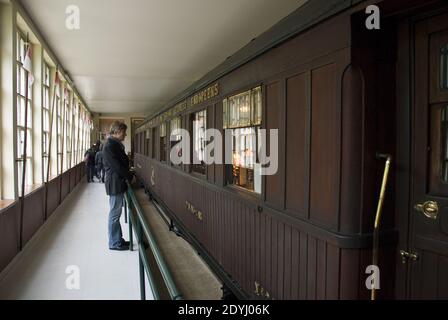 Eine Replik Eisenbahn der Vorlage, in der der Weltkrieg ein Waffenstillstand ausgehandelt und unterzeichnet wurde, Compiegne, Frankreich. Stockfoto