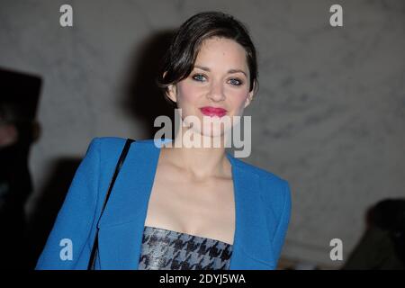 Marion Cotillard nimmt am 9. April 2013 am Galadinner der Fondation Maud Fontenoy im Hotel de la Marine in Paris Teil. Foto von Nicolas Briquet/ABACAPRESS.COM Stockfoto