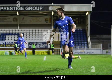 Hartlepool, Großbritannien. Dezember 2020. Rhys Oates (#11 Hartlepool United) feiert sein Ziel während des National League-Spiels zwischen Hartlepool United und FC Halifax Town im Victoria Park in Hartlepool Credit: SPP Sport Press Foto. /Alamy Live Nachrichten Stockfoto