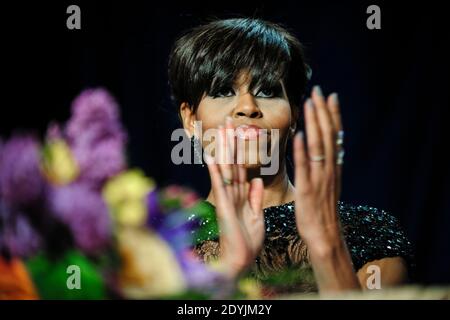 First Lady Michelle Obama nimmt am 27. April 2013 an der White House Correspondents' Association (WHCA) in Washington, District of Columbia, Washington, DC, USA Teil. Foto von Pete Marovich/Pool/ABACAPRESS.COM Stockfoto