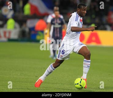 OL's Gueida Fofana beim Fußballspiel der Ersten Liga, Olympique Lyonnais gegen Paris Saint-Germain im Gerland Stadion in Lyon, Frankreich am 12. Mai 2013. PSG gewann 1:0. Foto von Vincent Dargent/ABACAPRESS.COM Stockfoto