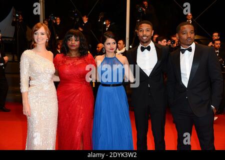 Octavia Spencer, Michael B. Jordan, Regisseur Ryan Coogler und Melonie Diaz bei der Vorstellung des Films 'Fruitvale Station', der am 16. Mai 2013 im Palais des Festivals im Rahmen des 66. Filmfestivals in Cannes, Frankreich, stattfand. Foto von Nicolas Briquet/ABACAPRESS.COM Stockfoto