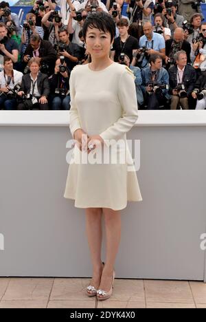 Jia Zhangke, Tao Zhao, Lanshan Luo, Yu Lik Wai, Baoqiang Wang, Meng Li posiert im Fotocall "Tian Zhu Ding" (A Touch of Sin), der am 17. Mai 2013 im Palais des Festivals im Rahmen der 66. Filmfestspiele von Cannes in Cannes, Frankreich, stattfand. Foto von Lionel Hahn/ABACAPRESS.COM Stockfoto