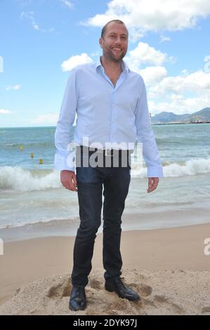Der belgische Schauspieler Francois Damiens beim Fotocall für den Film "Tip Top" im Terrazza Martini in Cannes im Rahmen des 66. Filmfestivals in Cannes, Frankreich, am 19. Mai 2013. Foto von Laurene Favier/ABACAPRESS.COM Stockfoto