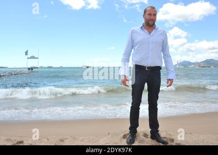 Der belgische Schauspieler Francois Damiens beim Fotocall für den Film "Tip Top" im Terrazza Martini in Cannes im Rahmen des 66. Filmfestivals in Cannes, Frankreich, am 19. Mai 2013. Foto von Laurene Favier/ABACAPRESS.COM Stockfoto