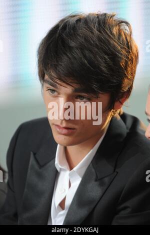 Alain-Fabien Delon, der am 21. Mai 2013 auf dem Canal + TV Le Grand Journal während der 66. Filmfestspiele von Cannes in Cannes, Frankreich, auftrat. Foto von Alban Wyters/ABACAPRESS.COM Stockfoto