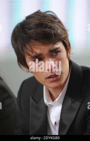 Alain-Fabien Delon, der am 21. Mai 2013 auf dem Canal + TV Le Grand Journal während der 66. Filmfestspiele von Cannes in Cannes, Frankreich, auftrat. Foto von Alban Wyters/ABACAPRESS.COM Stockfoto