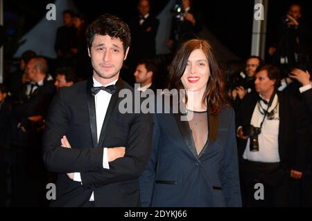 JEREMIE Elkaim, Valerie Donzelli Arriving at Only God Forgives Vorführung im Palais des Festivals im Rahmen des 66. Filmfestivals von Cannes, in Cannes, Südfrankreich, am 22. Mai 2013. Foto von Nicolas Briquet/ABACAPRESS.COM Stockfoto