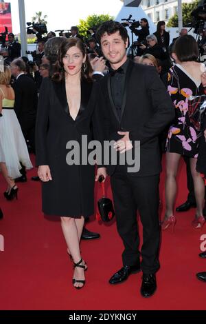 JEREMIE Elkaim, Valerie Donzelli bei der Filmvorführung für Einwanderer, die am 24. Mai 2013 im Palais des Festivals in Cannes, Frankreich, im Rahmen der 66. Filmfestspiele von Cannes stattfand. Foto von Aurore Marechal/ABACAPRESS.COM Stockfoto