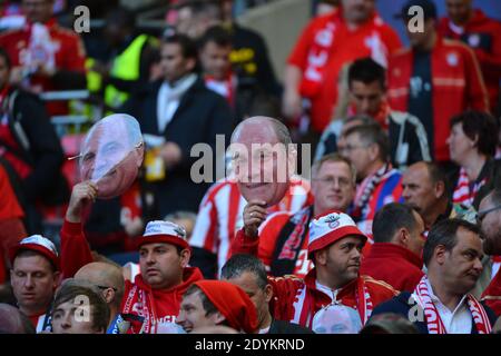 Bayern München Fans und Fans während des UEFA Champions League Finales, Bayern München gegen Borussia Dortmund im Wembley Stadion im Nordwesten Londons, Großbritannien am 25. Mai 2013. Bayern gewann 2:1. Foto von Christian Liewig/ABACAPRESS.COM Stockfoto