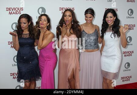 Judy Reyes, Ana Ortiz, Dania Ramirez, Roselyn Sanchez, Edy Ganem, Lifetime Original Series Decious Maids Premiere Party im Bel Air Bay Club, Pacific Palisades, Los Angeles, CA, USA. 17. Juni 2013 (Im Bild: Judy Reyes, Ana Ortiz, Dania Ramirez, Roselyn Sanchez, Edy Ganem). Foto von Baxter/ABACAPRESS.COM Stockfoto