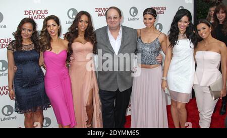 Judy Reyes, Ana Ortiz, Dania Ramírez, Marc Cherry, Roselyn Sanchez, Edy Ganem, Lifetime Original Series Decious Maids Premiere Party im Bel Air Bay Club, Pacific Palisades, Los Angeles, CA, USA. 17. Juni 2013 (Im Bild: Judy Reyes, Ana Ortiz, Dania Ramírez, Marc Cherry, Roselyn Sanchez, Edy Ganem, Eva Longoria). Foto von Baxter/ABACAPRESS.COM Stockfoto