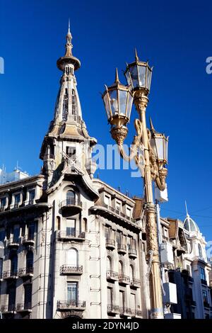 Argentinien, Buenos Aires - El Molino an der Ecke der Avenues Callao und Rivadavia. Stockfoto