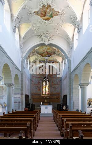 Kirchenschiff mit Chor, Kirche St. Peter und Paul, Innenansicht, Unterzell, Reichenau, Baden-Württemberg, Deutschland Stockfoto