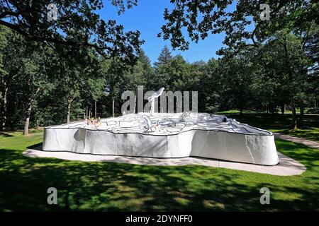 Begehbare Betonskulptur Jardin d'email des französischen Künstlers Jean Dubuffet im Kroeller Müller Museum, Otterlo, Provinz Gelderland Stockfoto