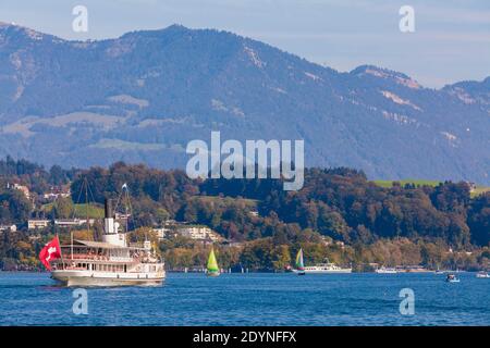 Raddampfer Uri auf dem Vierwaldstättersee, Luzern, Kanton Luzern, Schweiz Stockfoto