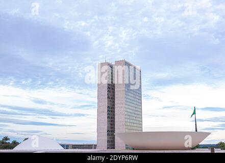 Der Nationalkongress Brasiliens ( Congresso Nacional do Brasil - Parlamento brasileiro). Gebäude entworfen von Oscar niemeyer. Stockfoto