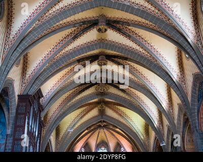 Perpignan ist die Präfektur des Departements Pyrénées-Orientales im Südwesten Frankreichs, in der Ebene von Roussillon, am Fuße der Pyrenäen. Stockfoto