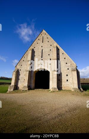 Tolles Coxwell Barn. Mittelalterliche Zehenscheune, Oxfordshire England Stockfoto